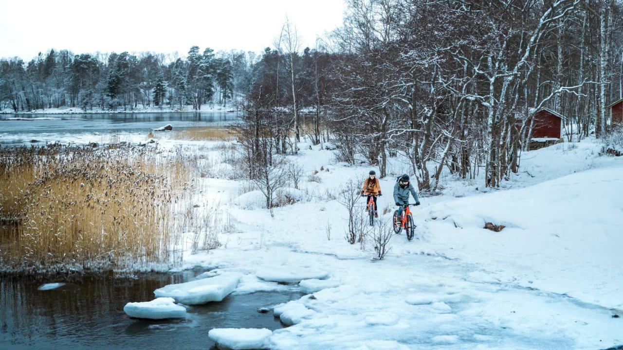 Lapland Hotels Bulevardi Helsinki Exterior foto Winter cycling in Finland